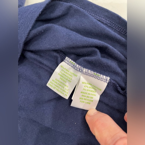 LILLY PULITZER Brewster Tshirt in navy. Size S - Picture 8 of 8